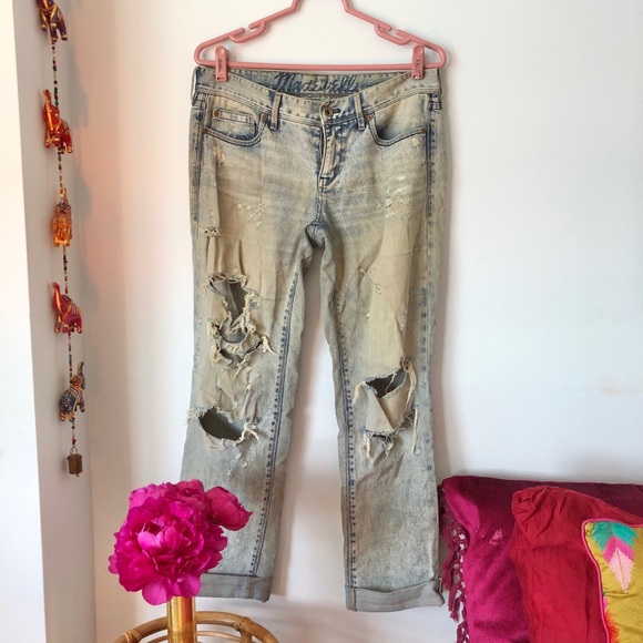 Madewell Denim - Madewell ripped boyfriend jeans